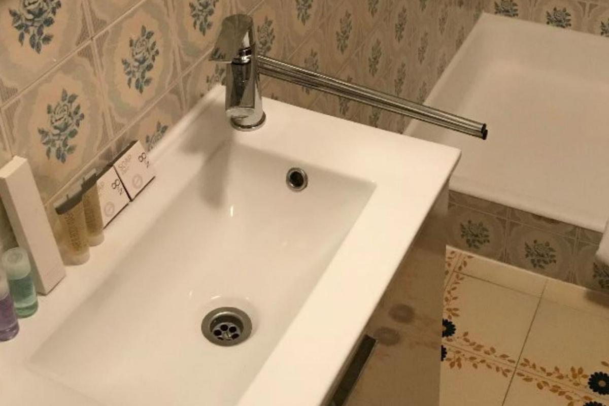 Berulia Rooms Брела Екстериор снимка